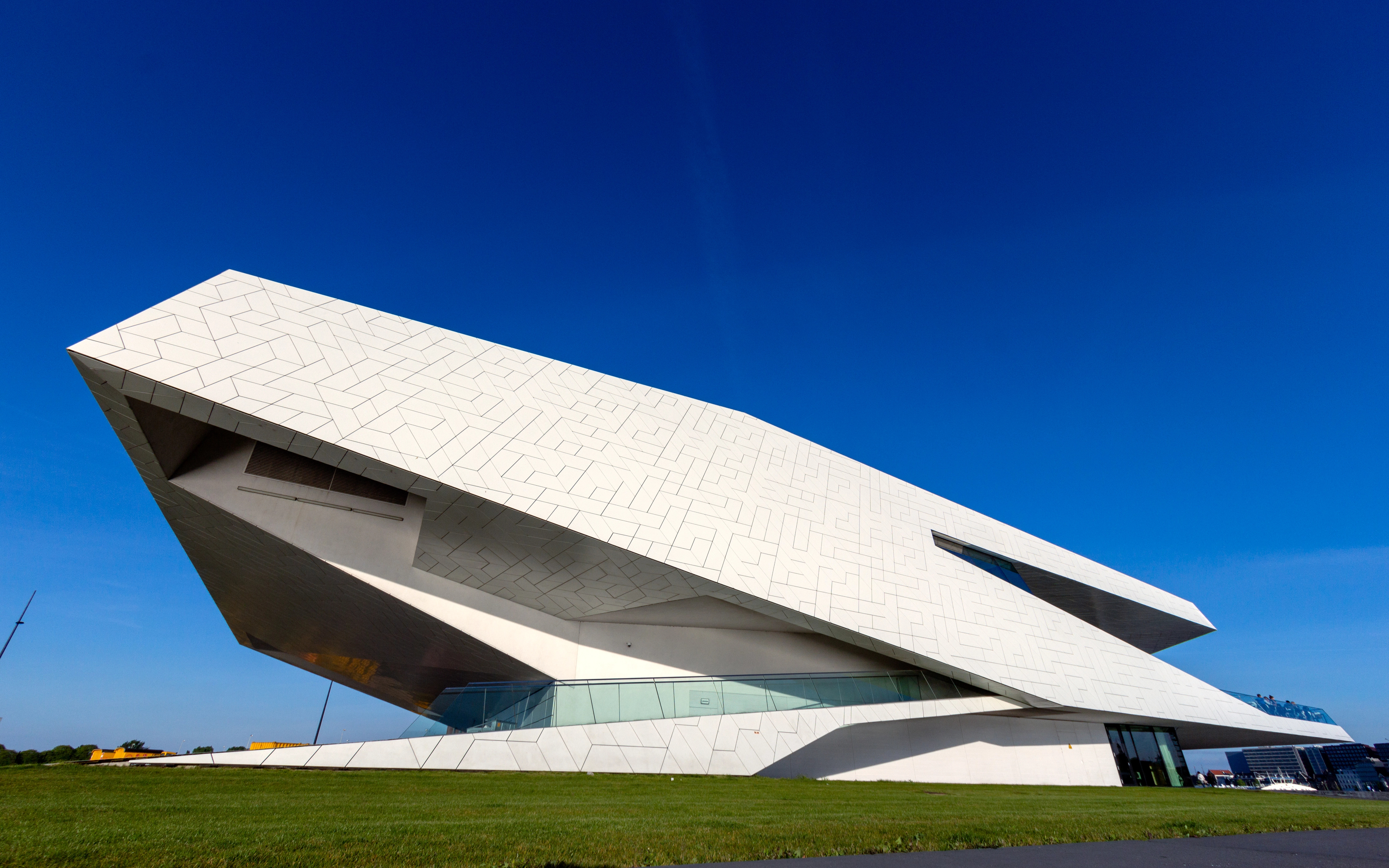 Eye Filmmuseum on the IJ waterfront in Amsterdam-Noord Eye Filmmuseum on the IJ waterfront in Amsterdam-Noord