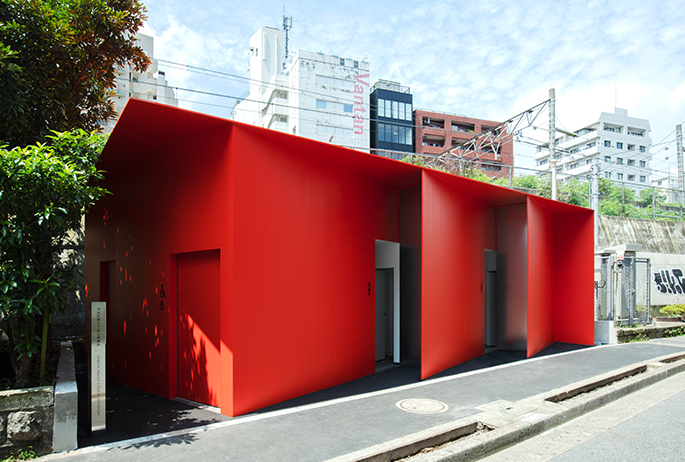 Higashi Sanchome Public Toilet by Nao Tamura. Photo: Satoshi Nagare