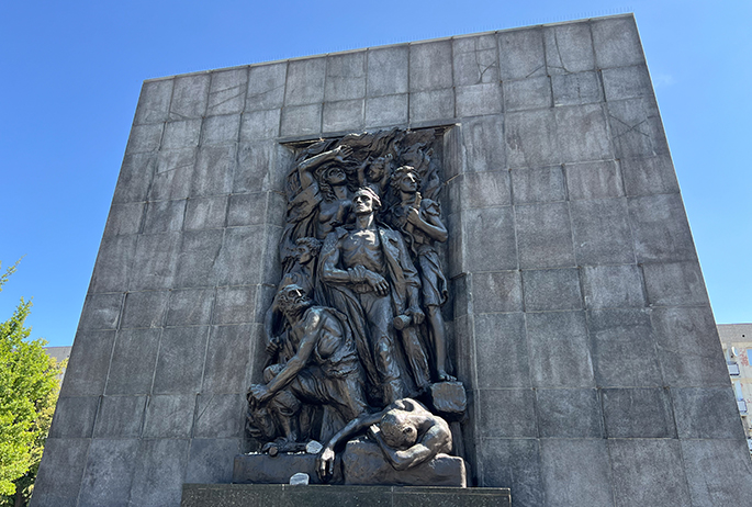 Monument to the Jewish Ghetto Heroes in Warsaw