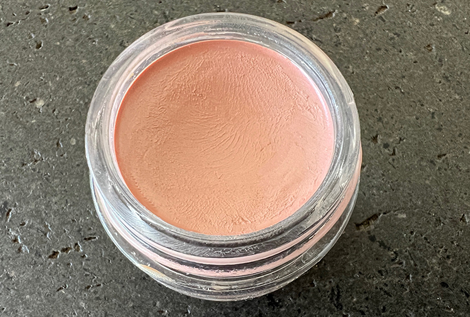 Becca Under Eye Brightening Cream