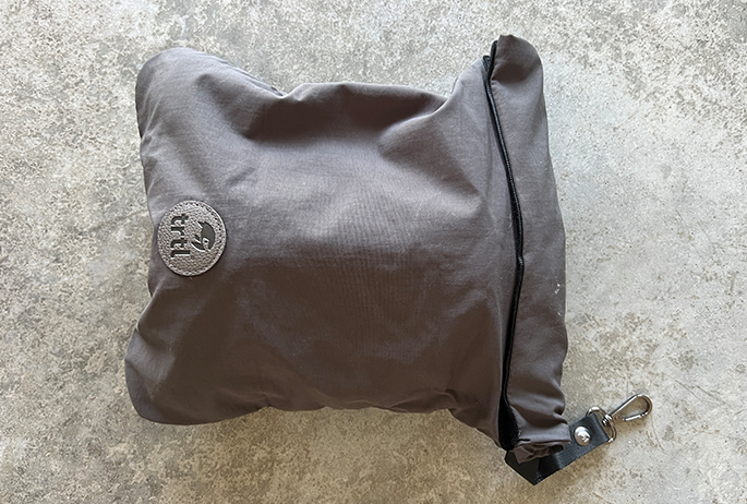 trtl airplane pillow nech and head support