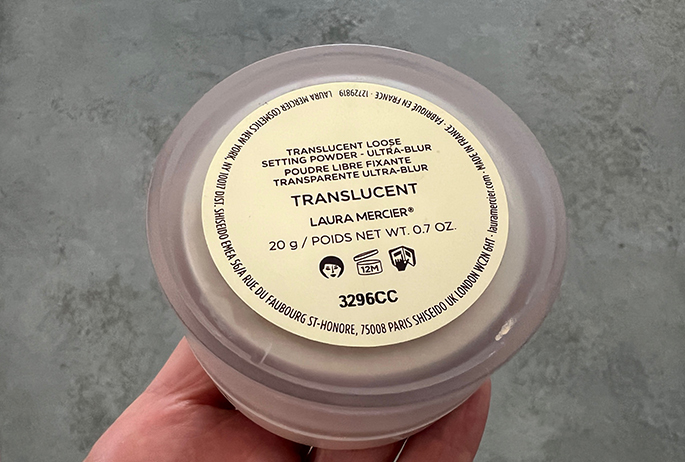 Laura Mercier Ultra Blur Invisible Setting Powder